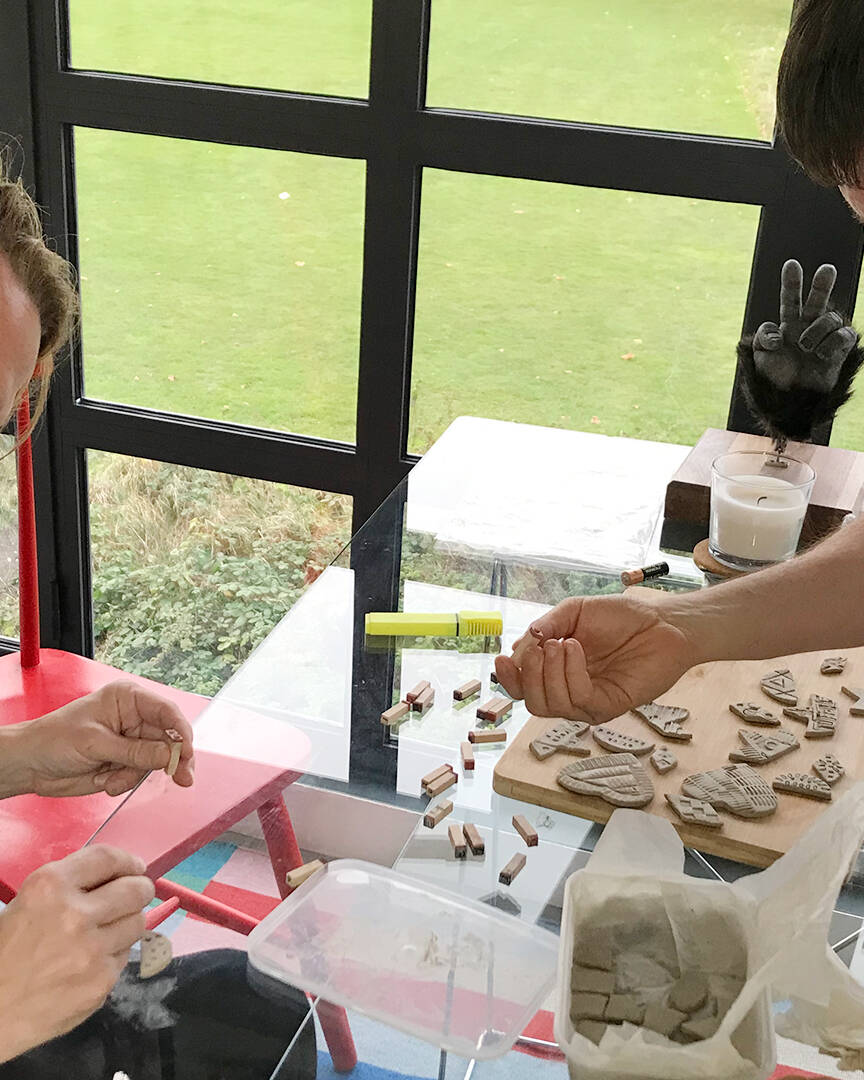 Decorating Tiles for friend of Kong, Maud Milton